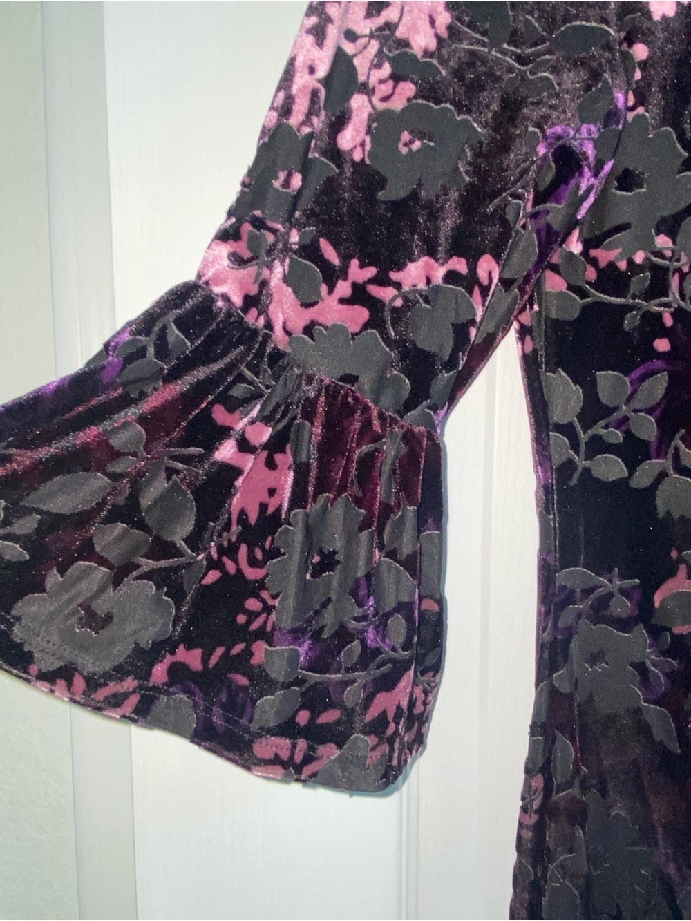 Adrianna Papell Floral Velvet Burnout Ruched Party Sheath Black Purple Dress 6 - Picture 9 of 16